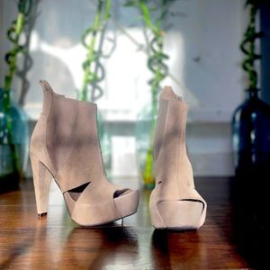 Pedro Garcia High Heel‎ Platform Booties- Taupe